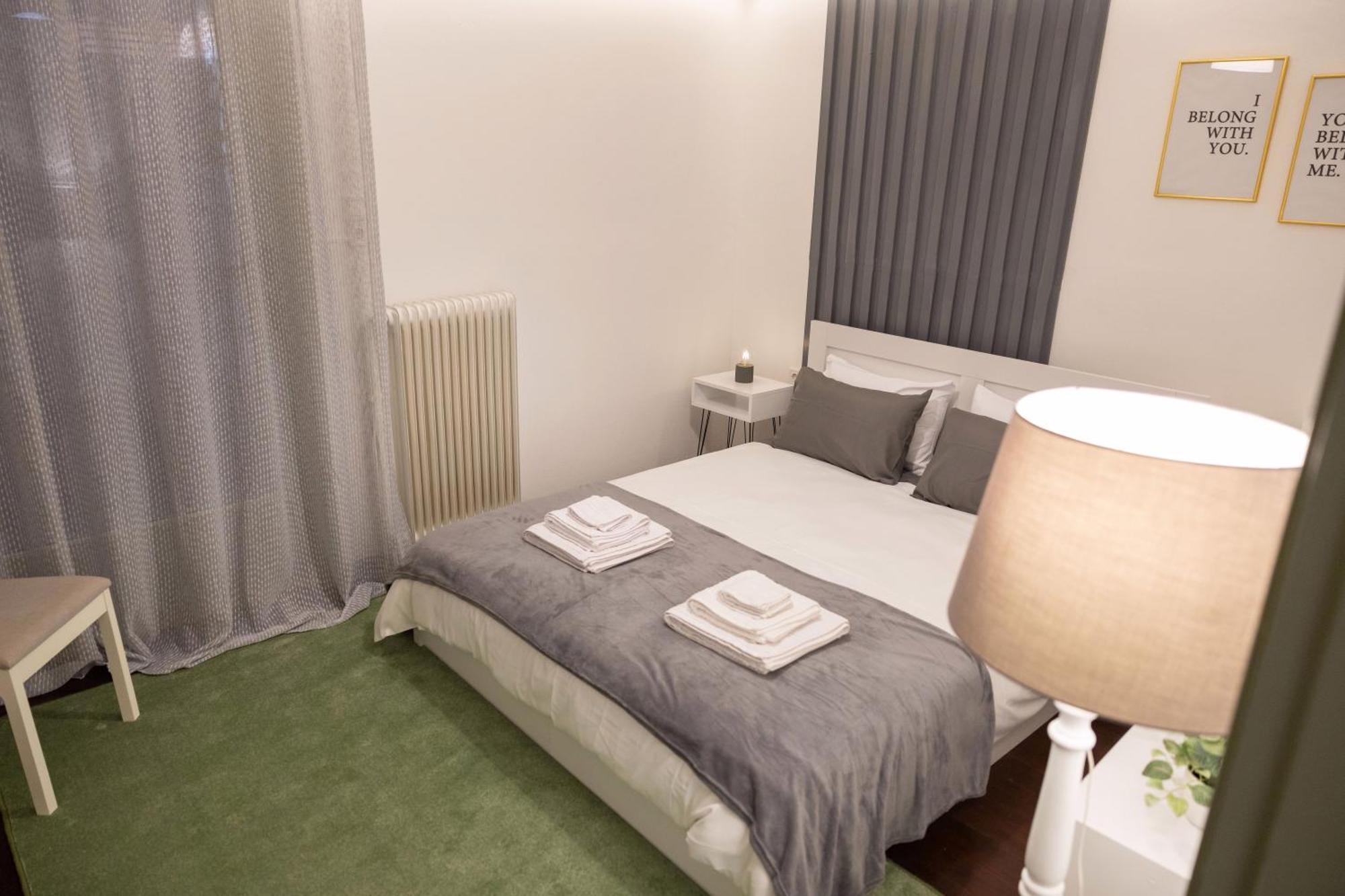Garibaldi Apartment Ioannina Bagian luar foto